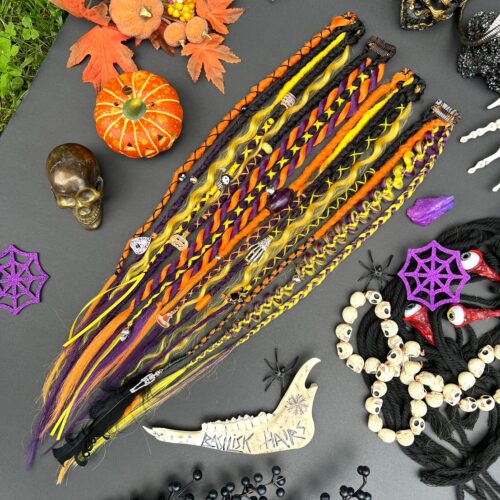 Halloween Clip-Ins! We can make an XL Ponytail version with elastic band (15 ends) instead of Clip-Ins. With dreads and braids, curls! Black, purple, orange and yellow! Spooky decorated with charms and beads, feather and ribbons! HALLOWEEN481